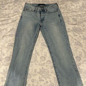 Aeropostale mid rise ankle straight jeans
